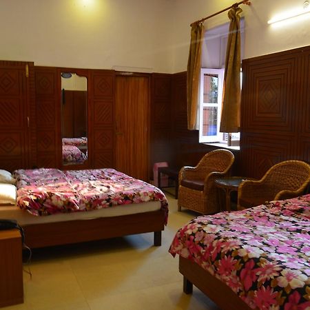 Clarks Hotel Mussoorie Bagian luar foto