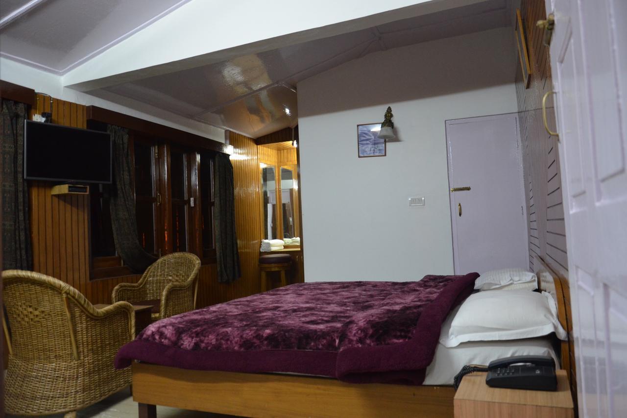 Clarks Hotel Mussoorie Bagian luar foto